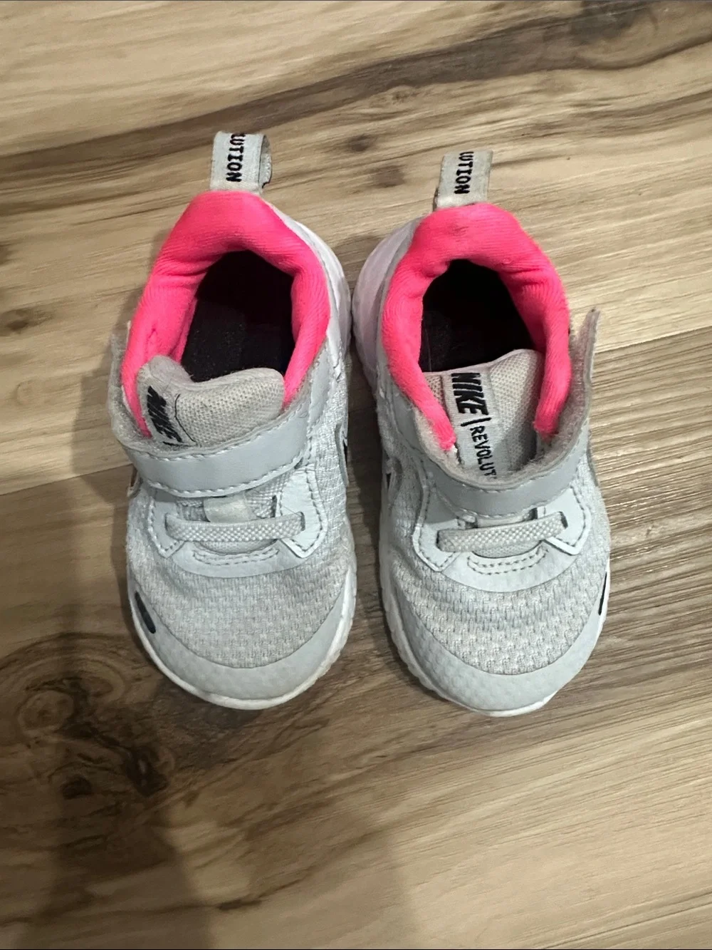 Nike Kids Light Gray and Hot Pink Velcro Sneakers